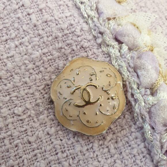 Chanel Paris Versailles Lavender Tweed Jacket - Size 38 FR - Picture 11 of 13